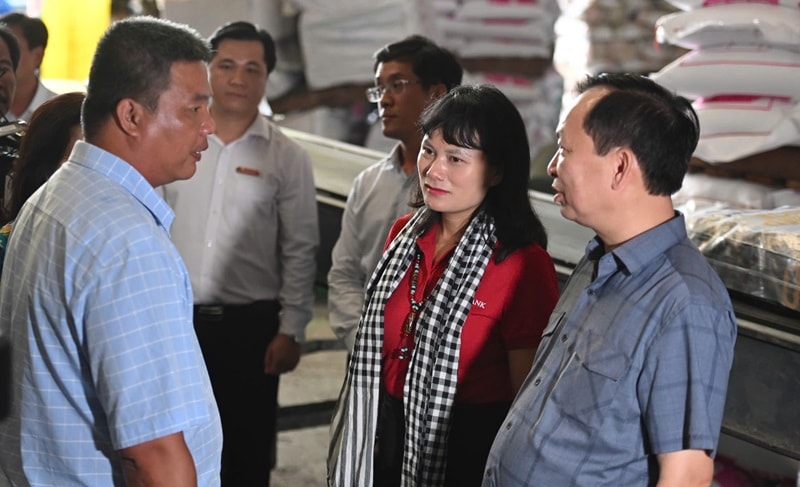 Ngân hàng sẵn sàng vốn để cho vay ưu đãi lãi suất thấp ngành lúa gạo