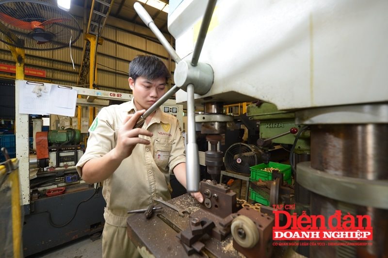 Giải phóng “điểm nghẽn” thể chế: Cần sự quyết tâm của cả hệ thống chính trị