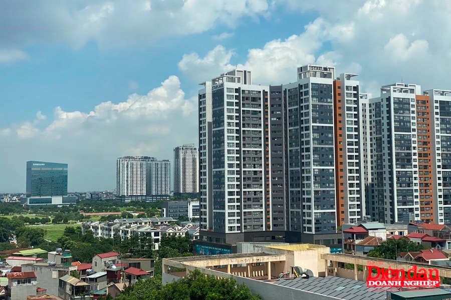 Bảng giá đất mới tại Hà Nội: "hết cửa" mua bán nhà đất hai giá?