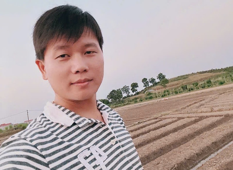 Câu chuyện lập nghiệp thành công của anh sinh viên từ luống hành của cha mẹ