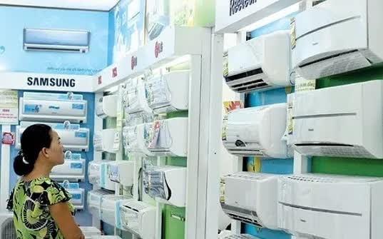 Cần bỏ áp thuế tiêu thụ đặc biệt với xăng và điều hoà