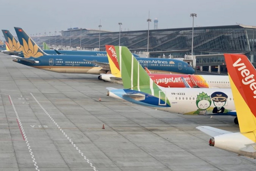 Giá vé máy bay Tết Ất Tỵ tăng mạnh, sức mua chậm