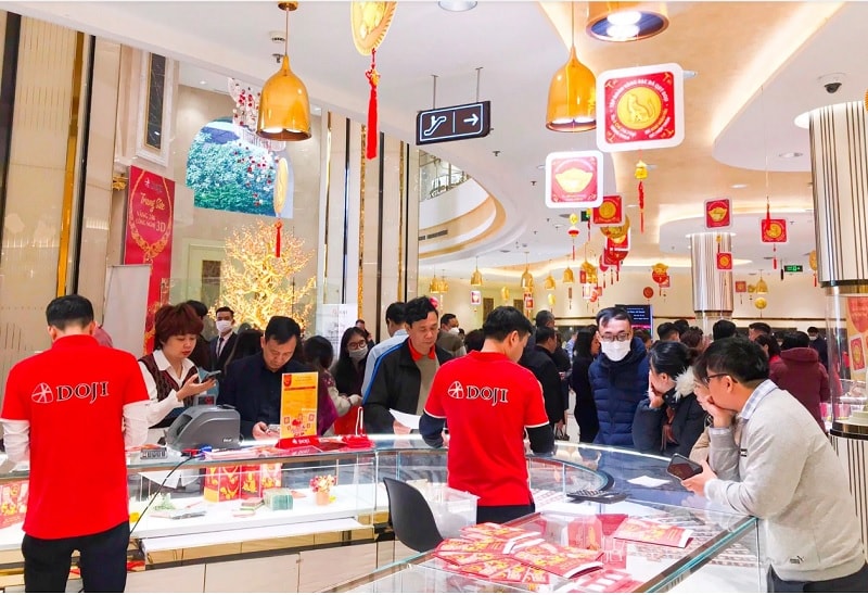 Giá vàng tuần tới: “Bệ phóng” từ xung đột Đông Âu