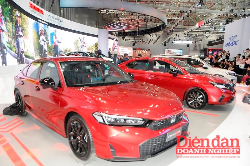 Hưởng lợi từ chính sách, doanh nghiệp ngành ô tô kinh doanh ra sao?