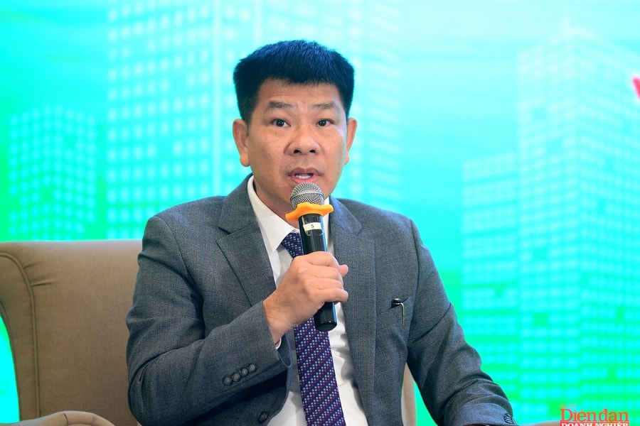 PHÁT TRIỂN BỀN VỮNG THỊ TRƯỜNG BĐS: Cần xây dựng hệ thống pháp lý ổn định