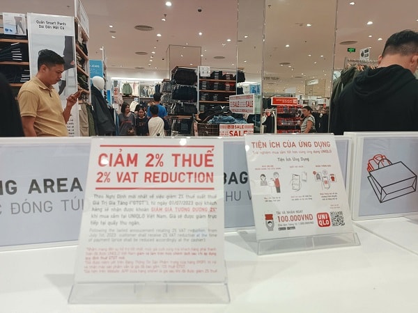 Tiếp tục giảm thuế VAT 2%: Thúc đẩy tăng trưởng kinh tế