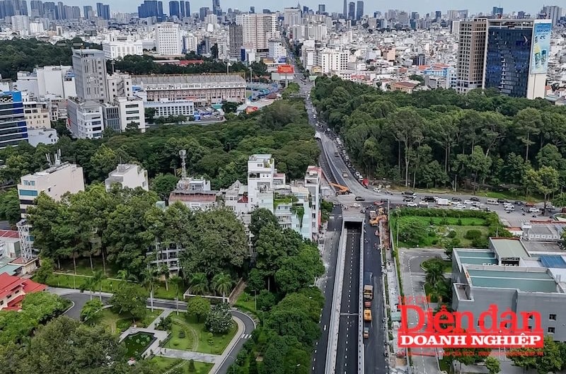 Để trễ hẹn, đội vốn không còn “đất sống”