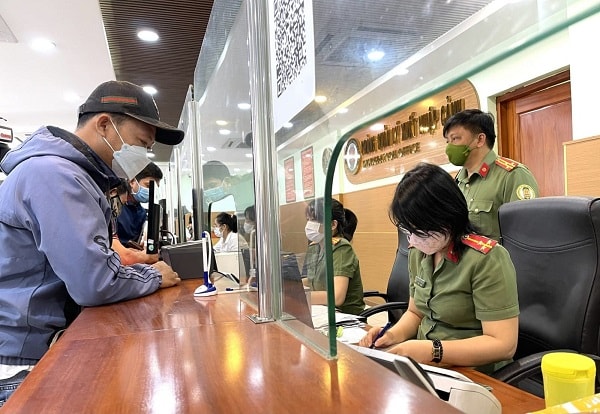 Cá nhân nợ thuế từ 10 triệu đồng bị tạm hoãn xuất cảnh: Chuyên gia nói gì?