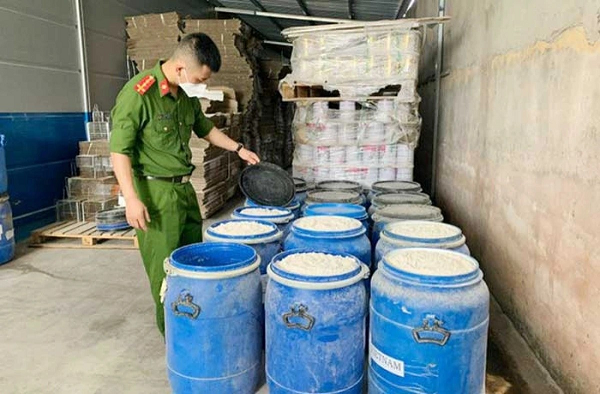 “Hỗn loạn” thị trường sữa: Bài 1 – Tràn lan “sữa cỏ”