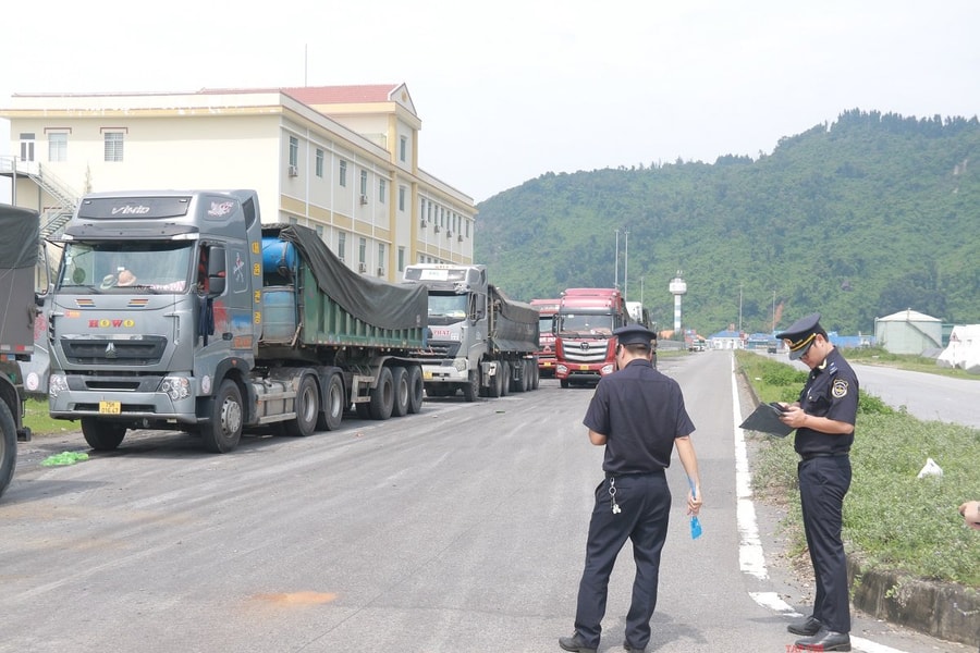 Thu thuế từ hải quan Thừa Thiên Huế tăng vượt bậc