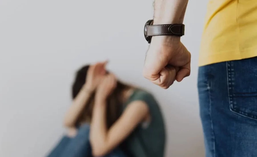 Những mối nguy với gia đình hiện đại