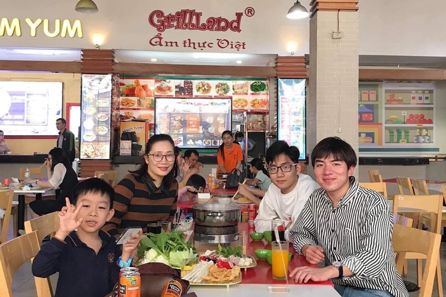 Phát triển con người trong kỷ nguyên mới