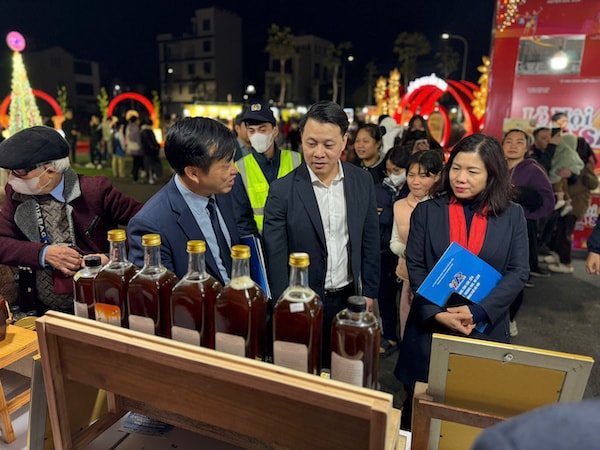 HPA tổ chức Lễ hội mua sắm nông sản, quảng bá văn hóa gắn kết du lịch tại Sóc Sơn