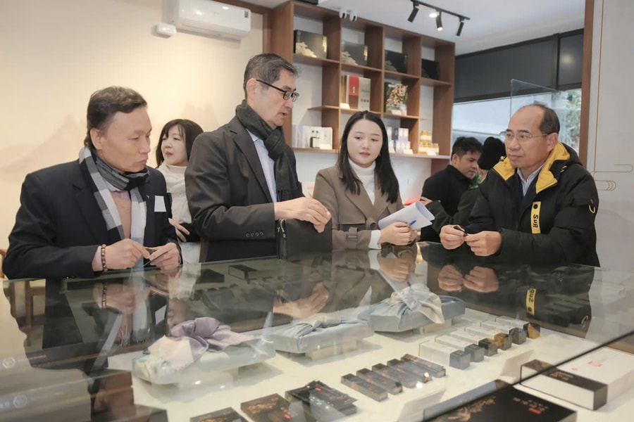 Giao lưu văn hóa và hành trình sức khỏe từ Hàn Quốc tới Việt Nam