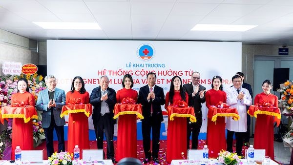 Bệnh viện Hữu Nghị triển khai hai hệ thống cộng hưởng từ hiện đại từ Siemens Healthineers