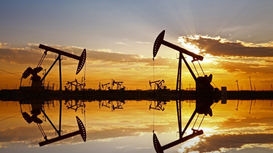 Địa chính trị tác động ra sao đến giá dầu 2025?