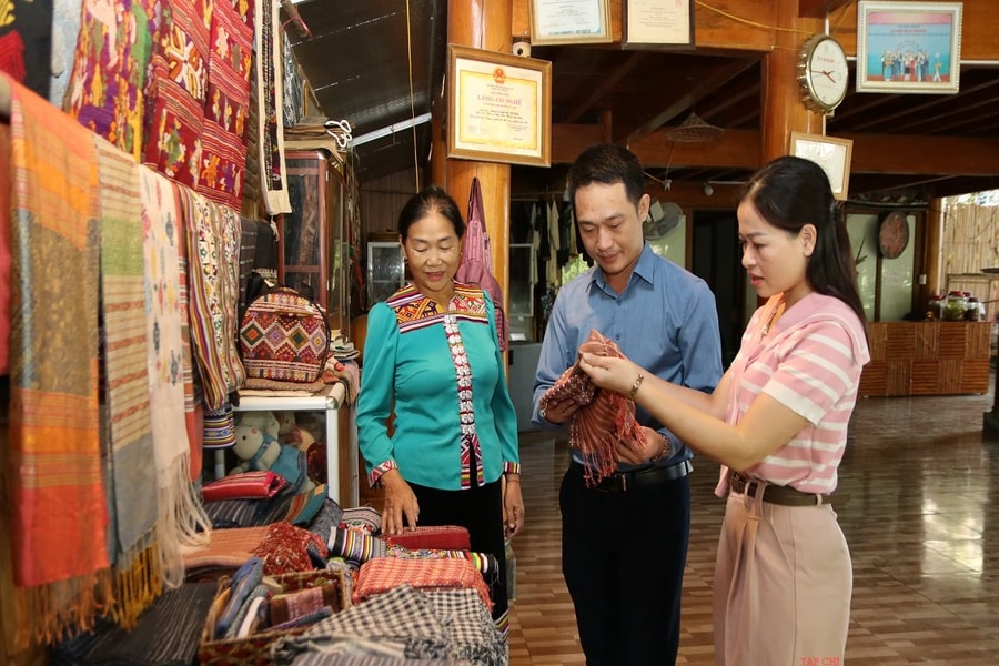 Nâng cao sức cạnh tranh cho du lịch Nghệ An từ đẩy mạnh chiến lược marketing