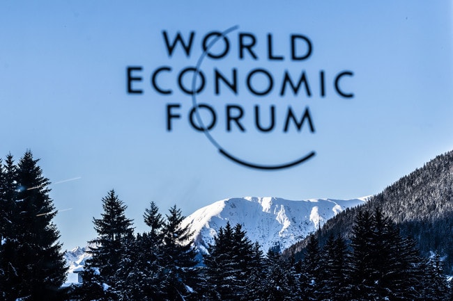 Davos 2025: Sáng triển vọng kinh tế Mỹ, đáng lo châu Âu