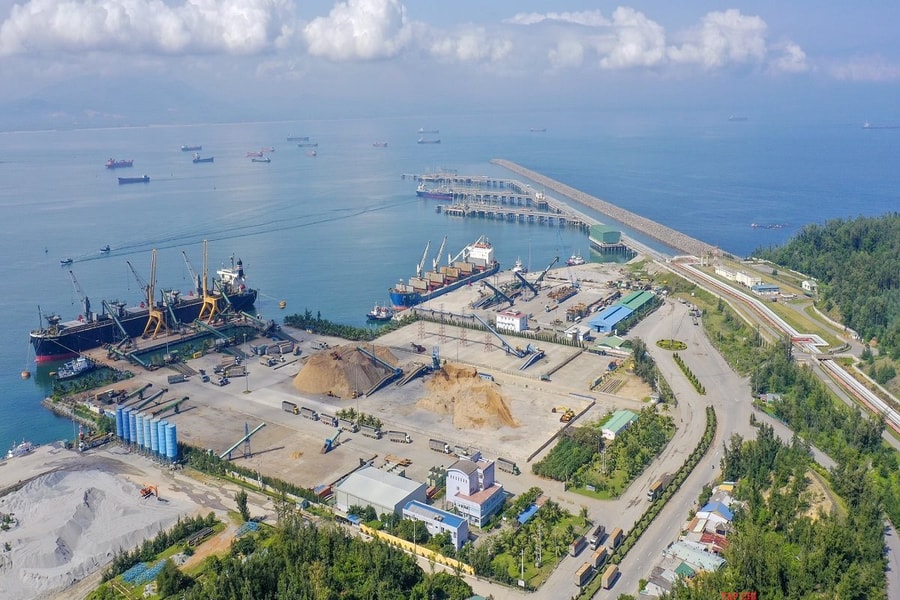 Quảng Ngãi cần làm gì để kinh tế phát triển nhanh, bền vững?