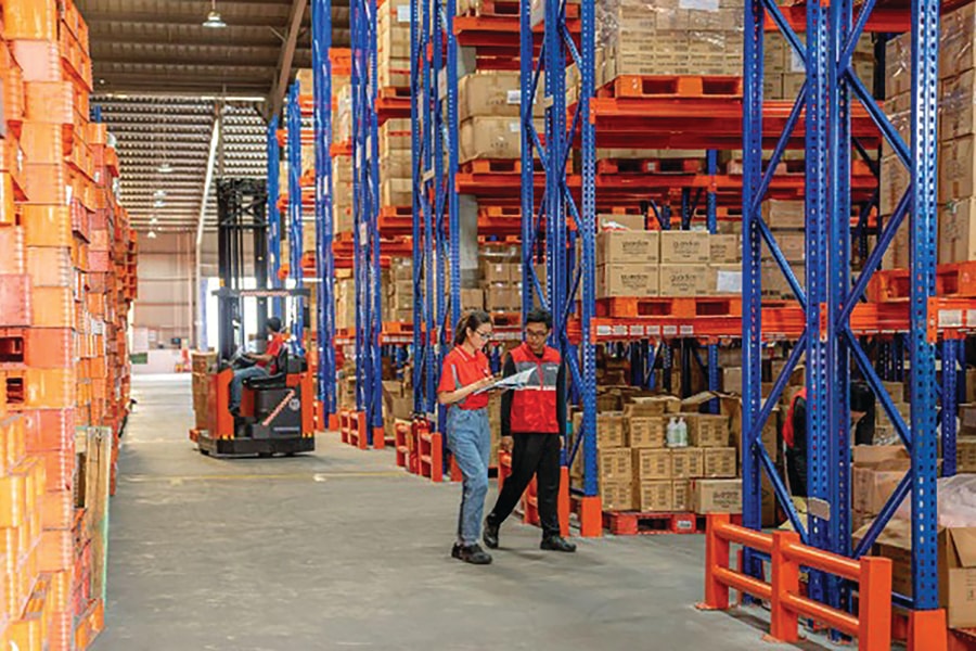 “Miếng bánh” thị trường chuyển phát nhanh Việt Nam