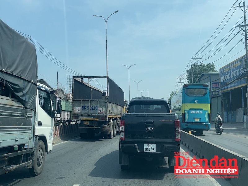 Giới hạn lái xe không quá 48 giờ/tuần - Bài 2: Nên điều chỉnh 60 - 70 giờ/tuần để phù hợp