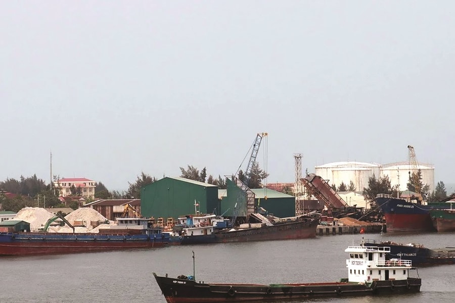 Doanh nghiệp Quảng Trị “mắc kẹt” cảng cạn