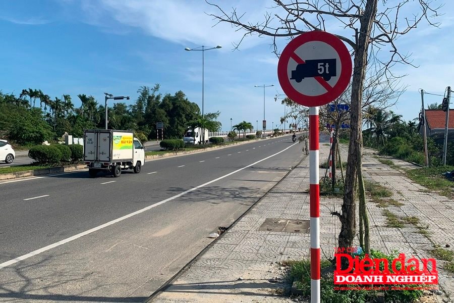 Quảng Nam bỏ lệnh cấm 5 tấn trên tuyến đường Võ Chí Công