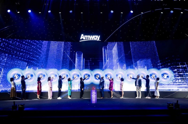 Amway công bố chiến lược “Sống khỏe mạnh, sống hạnh phúc”