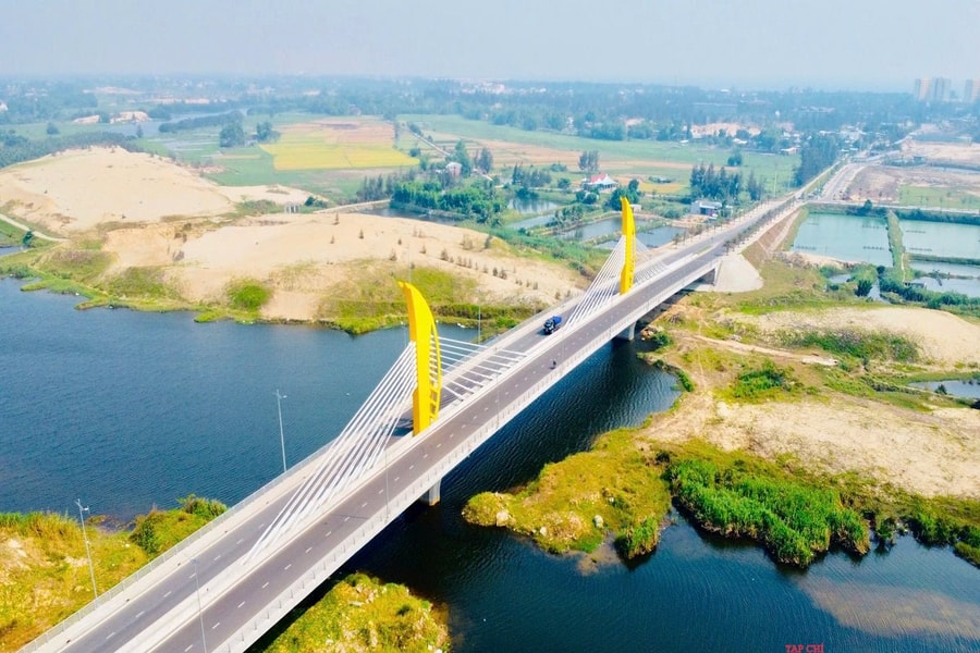 “Lận đận” đấu giá 1,3 triệu m3 cát nạo vét sông Cổ Cò