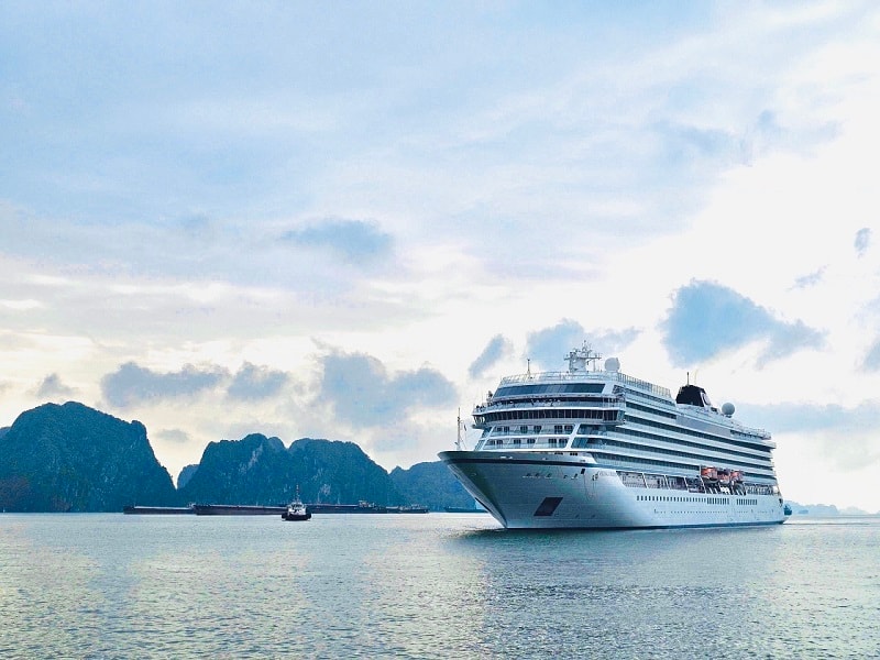 Định vị thương hiệu du lịch trên hải trình khu vực và quốc tế