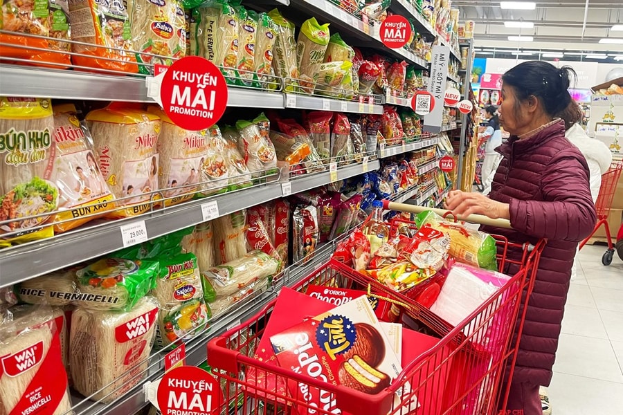 Nghệ An: Bán lẻ “xoay xở” trong mùa thấp điểm