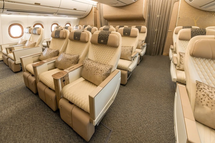 Emirates khai thác máy bay A350 tới bảy điểm đến mới, bao gồm Thành phố Hồ Chí Minh