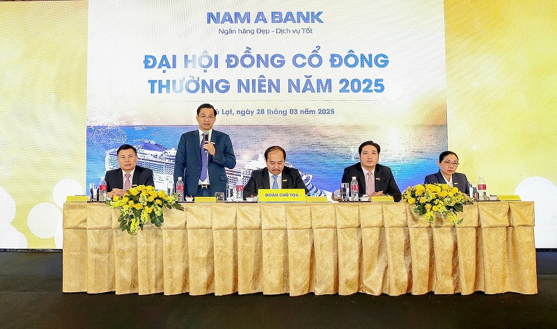 Nam A Bank đặt mục tiêu lợi nhuận 5.000 tỷ đồng, chia cổ tức 25% và tăng vốn điều lệ lên trên 18.000 tỷ đồng trong năm 2025