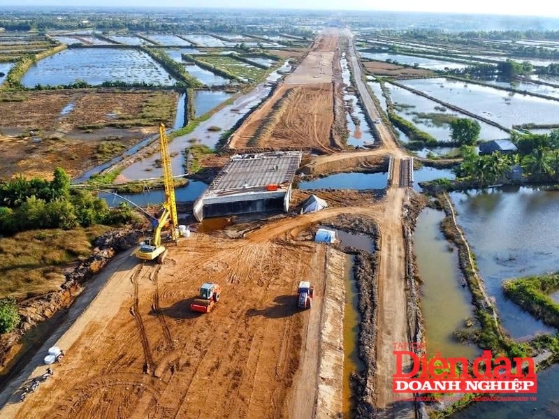 Tập trung gỡ vướng nguồn cung VLXD cho cao tốc Châu Đốc - Cần Thơ - Sóc Trăng