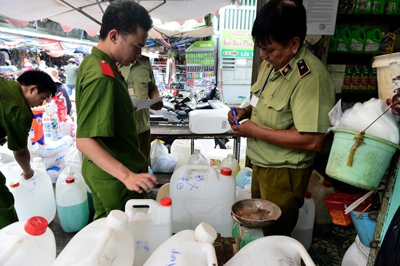 Sửa Luật Hóa chất: Cần làm rõ khái niệm hóa chất cần kiểm soát đặc biệt