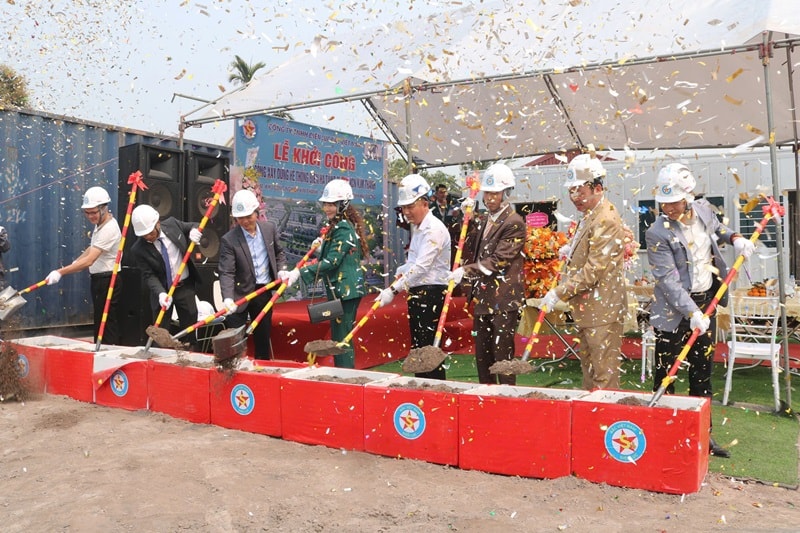 Khởi công xây dựng hệ thống điện tại khu công nghiệp Kim Thành