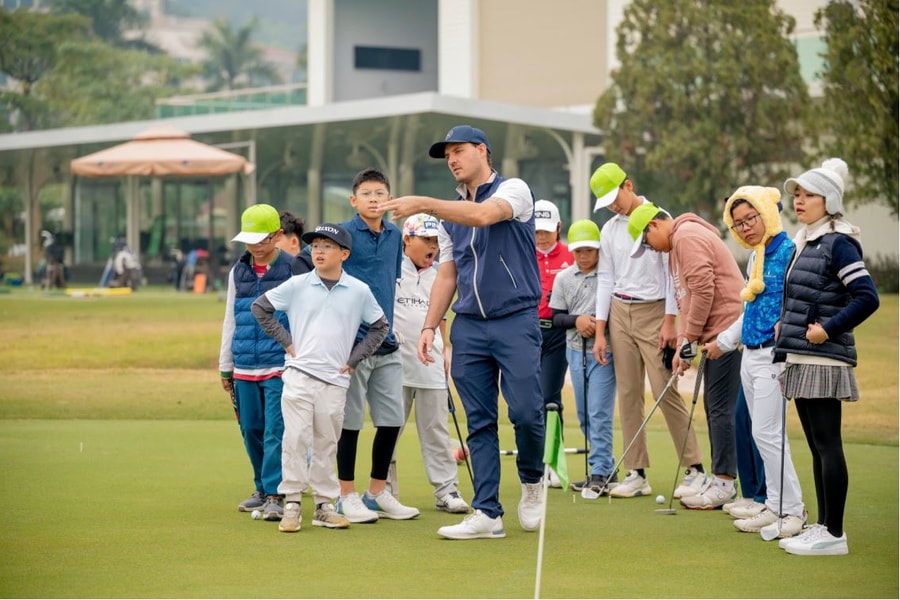 Giám đốc Đào tạo HV Golf Jack Nicklaus: "Tôi mong được thấy nhiều golfer trẻ Việt Nam thi đấu trên đấu trường quốc tế!"