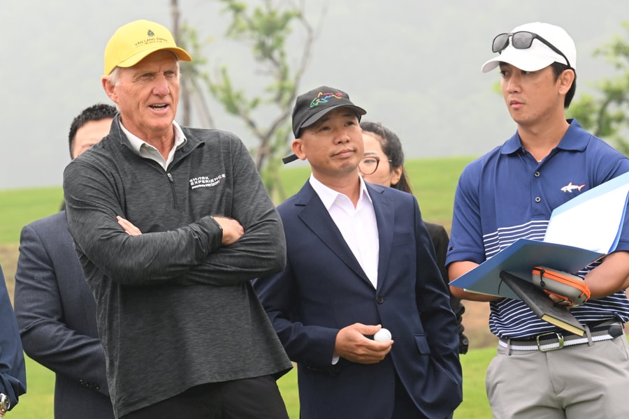 Huyền thoại “Cá mập trắng” Greg Norman khảo sát sân golf T&T Văn Lang Empire chuẩn bị trải nghiệm 18 hố