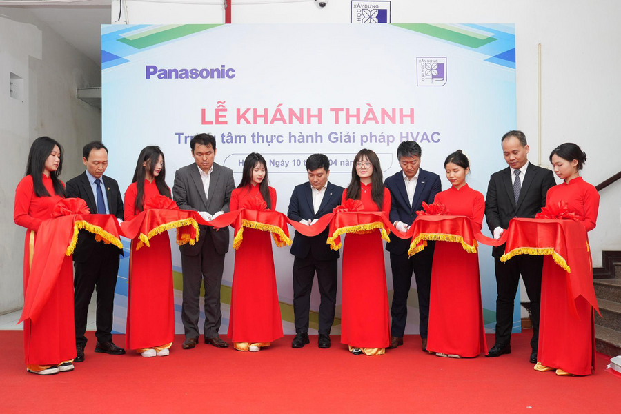 Bàn giao Phòng thí nghiệm Giải pháp HVAC cho Trường Đại học Xây Dựng Hà Nội (HUCE)