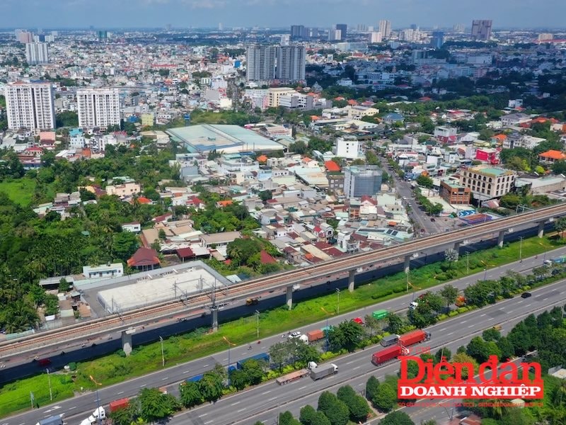 Vành đai 2 TP HCM: Tập trung GPMB và chủ động nguồn VLXD để triển khai dự án