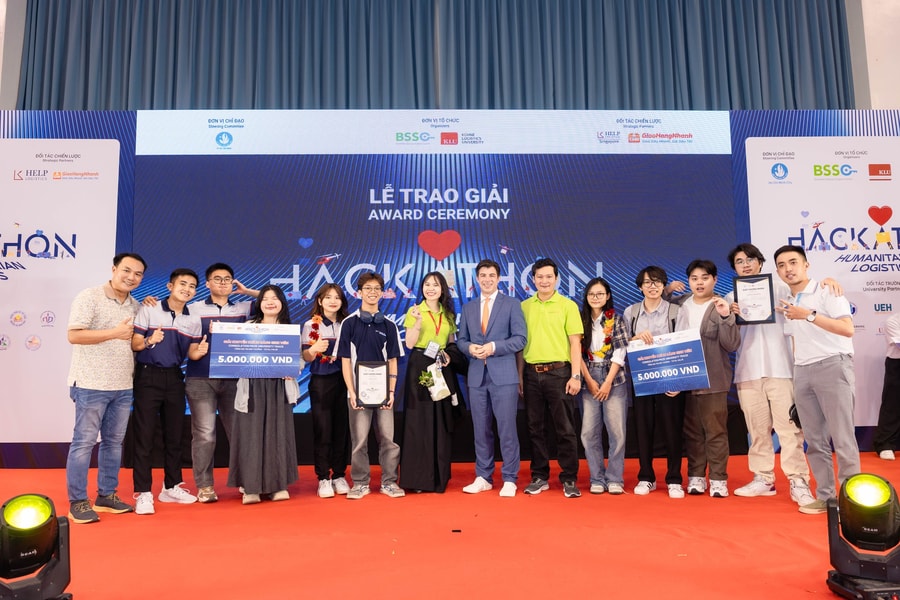 Hackathon Logistics Nhân đạo 2025: tìm kiếm tài năng trẻ trong kiến tạo giải pháp logistics nhân đạo sáng tạo