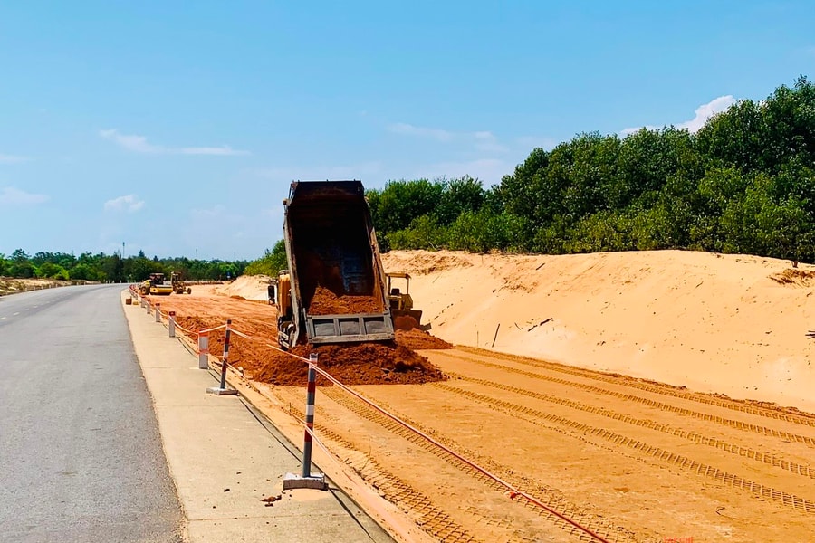 Quảng Nam tìm phương án giải “cơn khát” vật liệu xây dựng