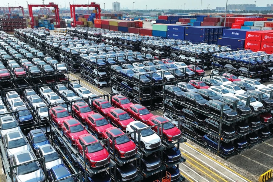 Ô tô nhập khẩu từ Trung Quốc tăng mạnh, thuế cao vẫn bán giá rẻ