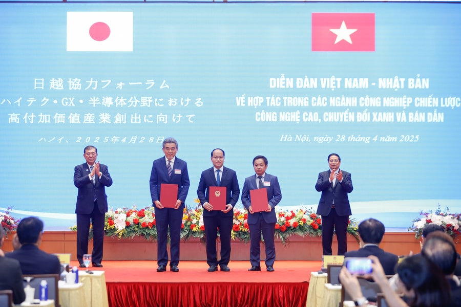 Hợp tác Việt Nam - Nhật Bản trong ngành công nghiệp chiến lược