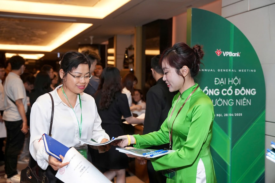 ĐHĐCĐ VPBank 2025: Thông qua kế hoạch lợi nhuận tỷ USD, chia cổ tức tiền mặt gần 4.000 tỷ đồng