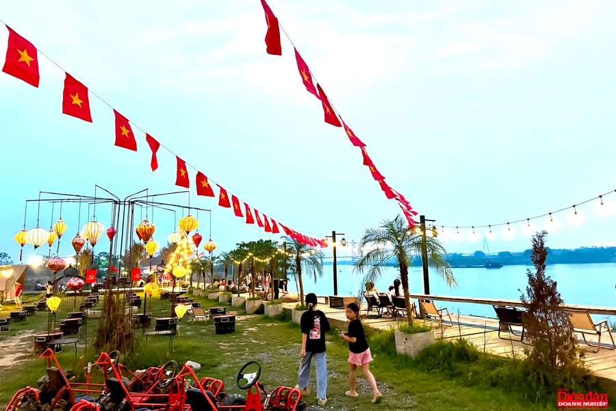 Hà Nội xem xét cho xây dựng công trình tạm trên đất bãi bồi ven sông