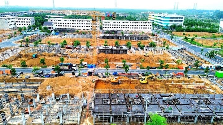 Tham vọng của các "ông lớn" bất động sản