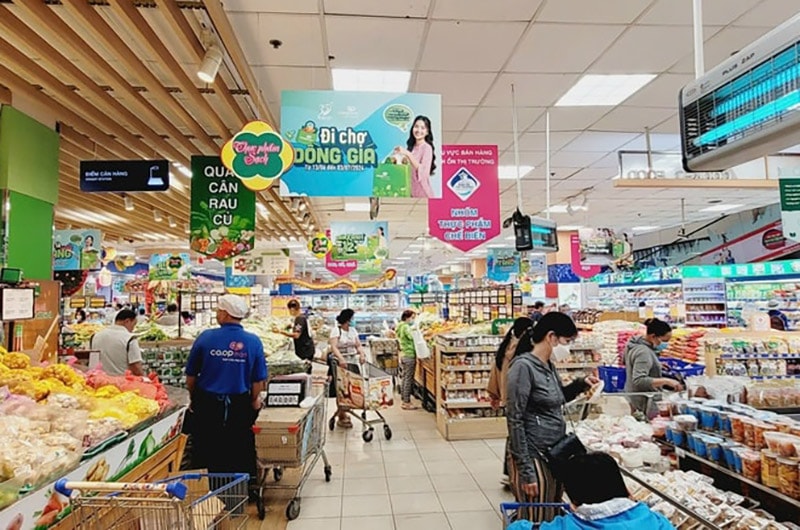 Nâng “sức đề kháng” cho doanh nghiệp Việt trước "bão" thuế quan