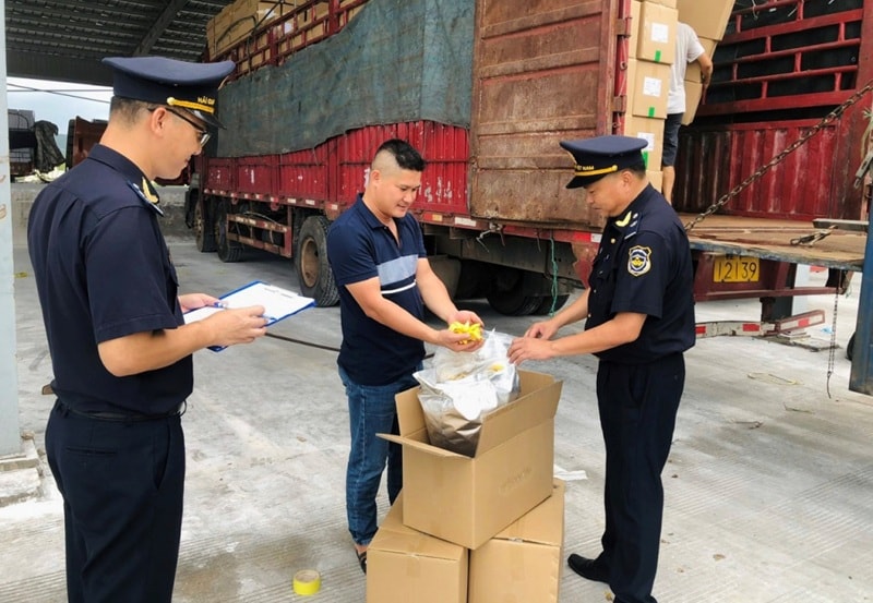 5.206 vụ buôn lậu, gian lận thương mại bị lực lượng Hải quan phát hiện, bắt giữ và xử lý