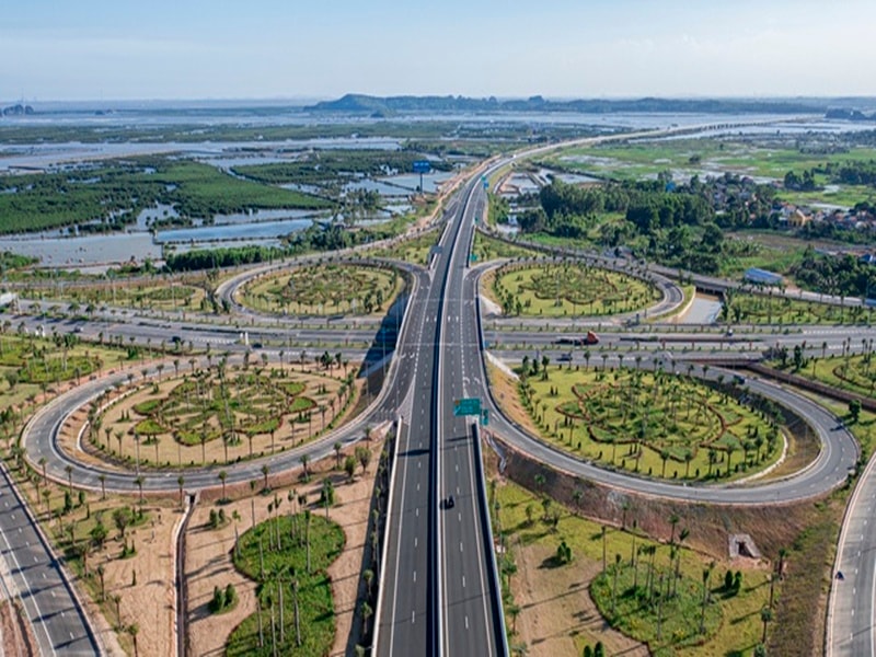 Quảng Ninh: Gọi vốn đầu tư 259 dự án để bứt phá hạ tầng kinh tế